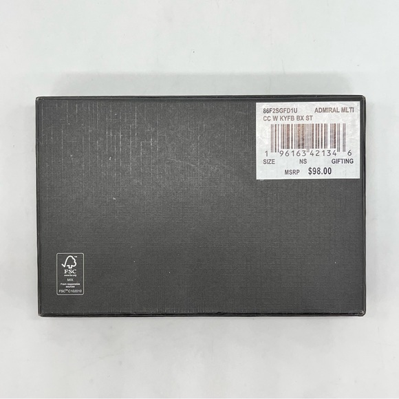 Michael Kors Card Case & Key Holder Set - Picture 7 of 9